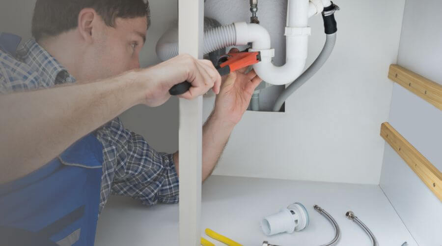 Professional expert plumbing services in Ashmore, IL